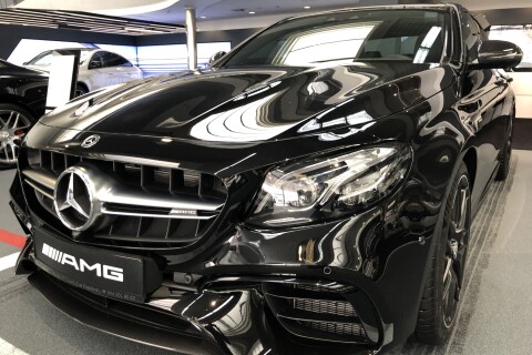 Mercedes-Benz E63 AMG S 4-Matic 571PS