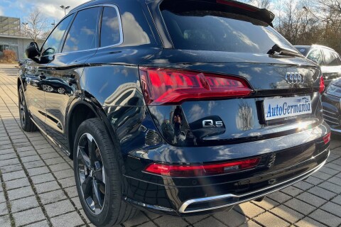 Audi Q5 45TDI 231PS S-Line Matrix