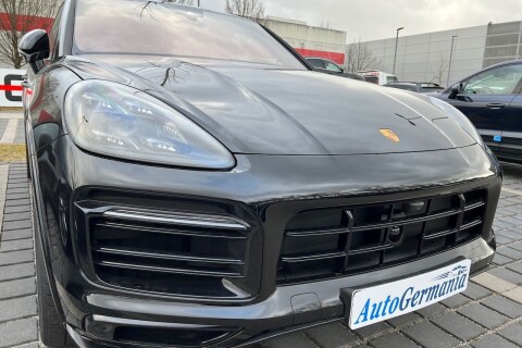 Porsche Cayenne 3.0e Hybrid Matrix Coupe