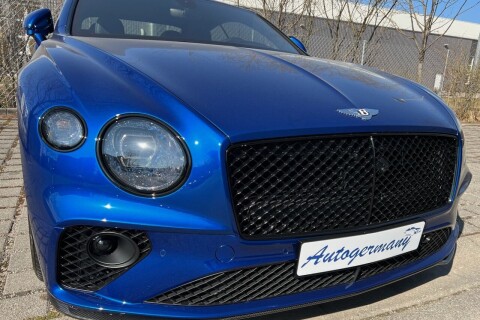 Continental GT 4.0 V8 549PS