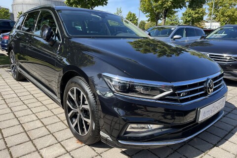VW Passat Variant 2.0TDI DSG 200PS DSG Highline R-Line