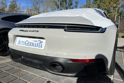 Porsche 911 Targa 4 GTS 480PS Keramik Matrix LED