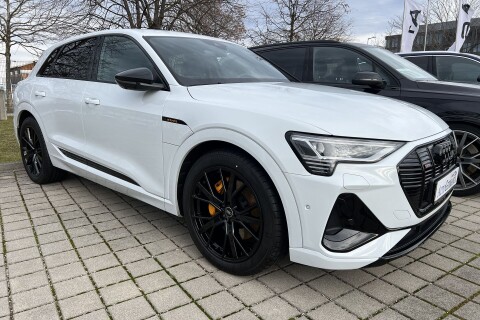 Audi e-tron 55 Quattro 408PS S-Line Black-Paket LED