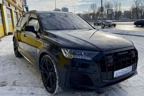 Audi SQ7 4.0TDI 435PS Black-Paket Keramik Carbon