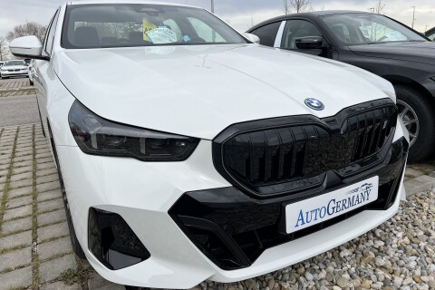 BMW i5 eDrive 40 M-Sport Pro 340PS 81kWh Black-Paket