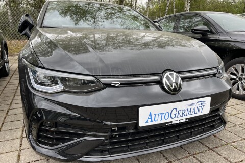 VW Golf 8 R 4Motion DSG Black-Edition Akrapovic